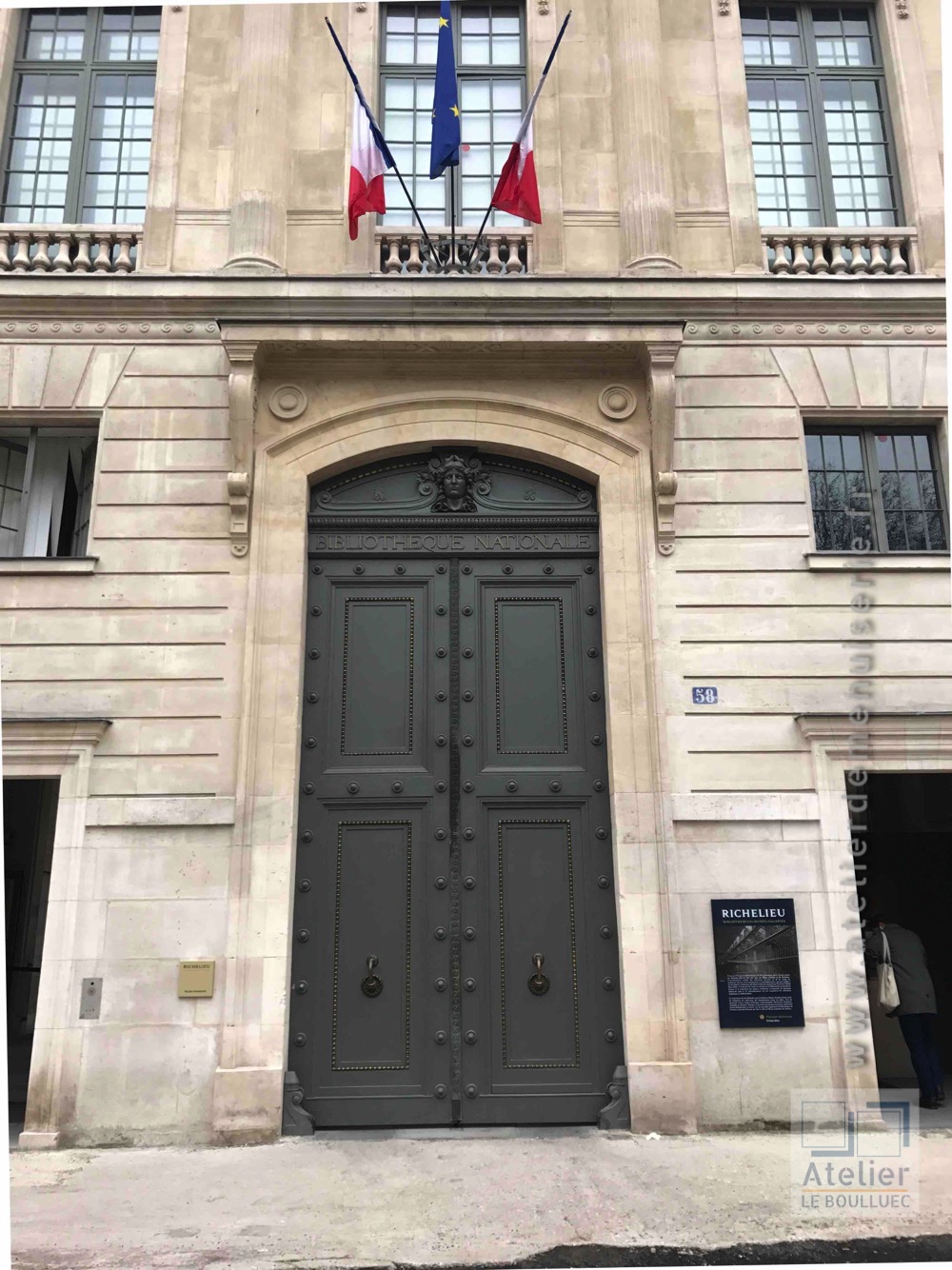 Ambassade des Émirats Arabes — Paris 7e